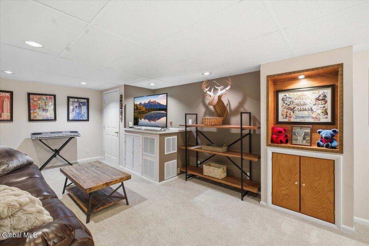 518 Acland Boulevard Ballston Spa NY 12020