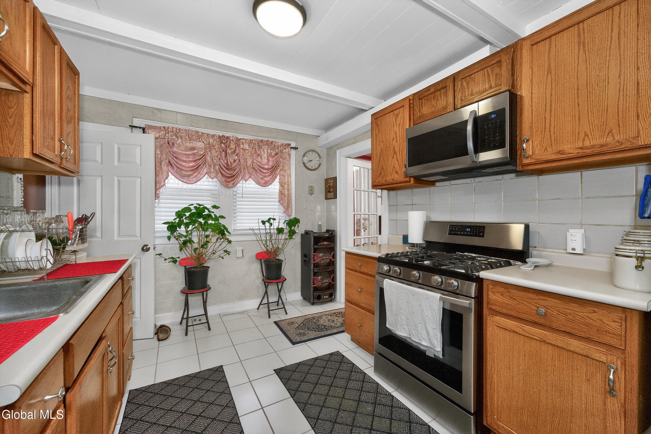 1064 Lexington Avenue Schenectady NY 12309