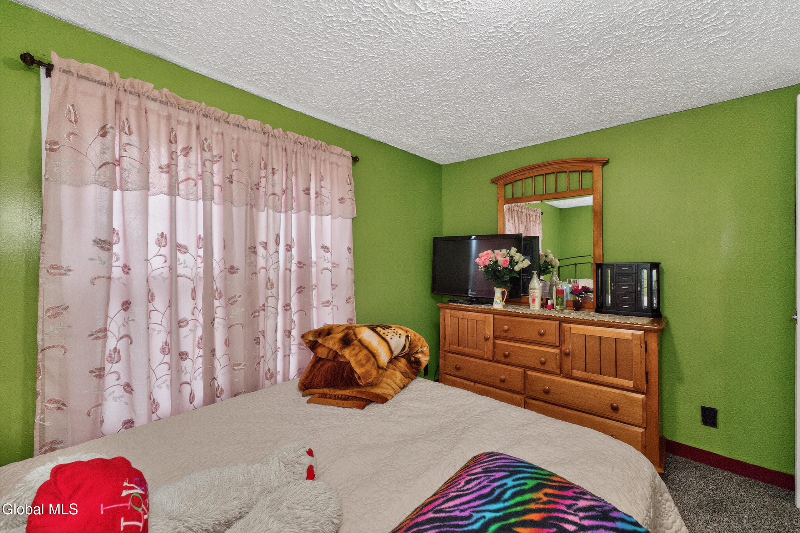 1064 Lexington Avenue Schenectady NY 12309