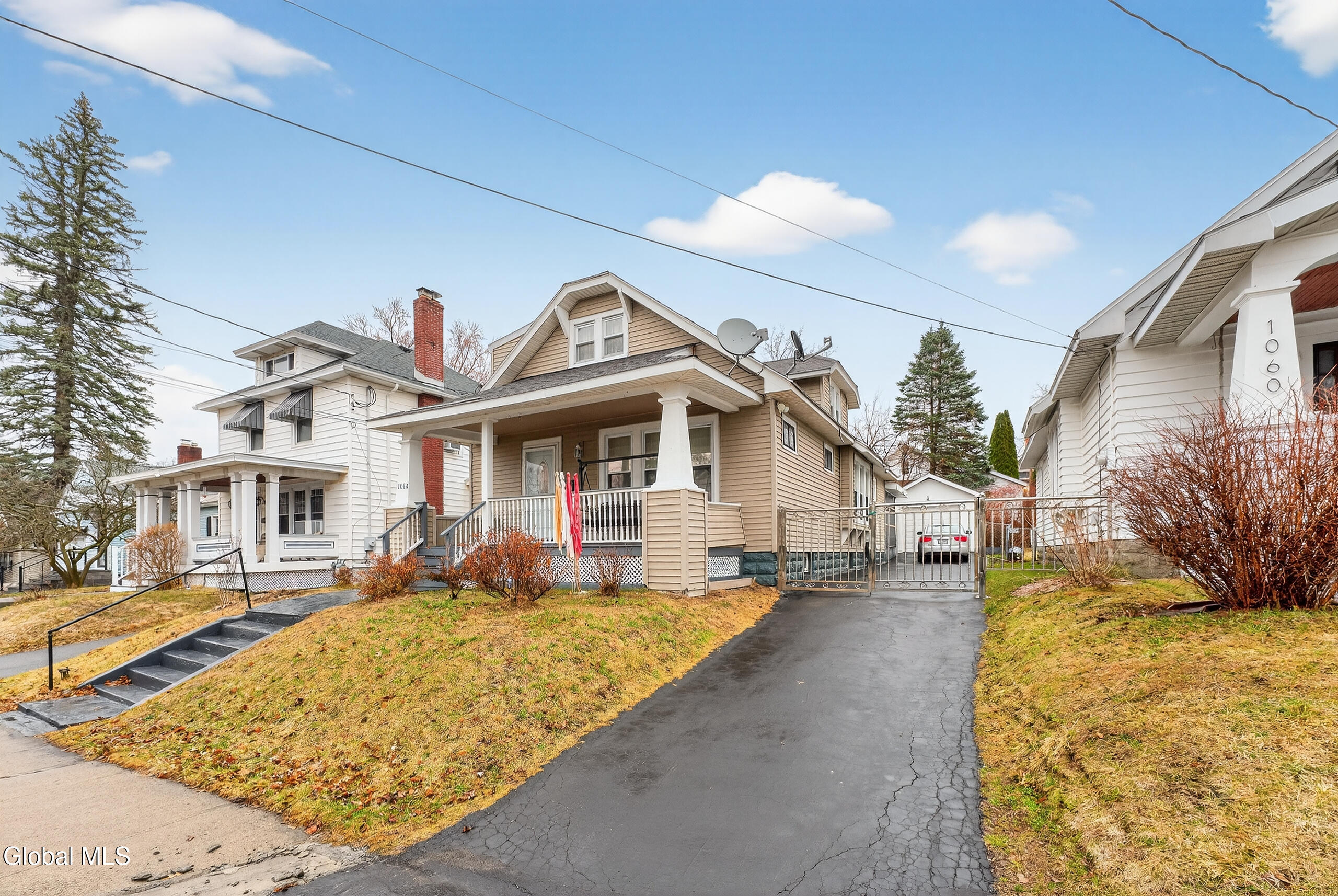 1064 Lexington Avenue Schenectady NY 12309