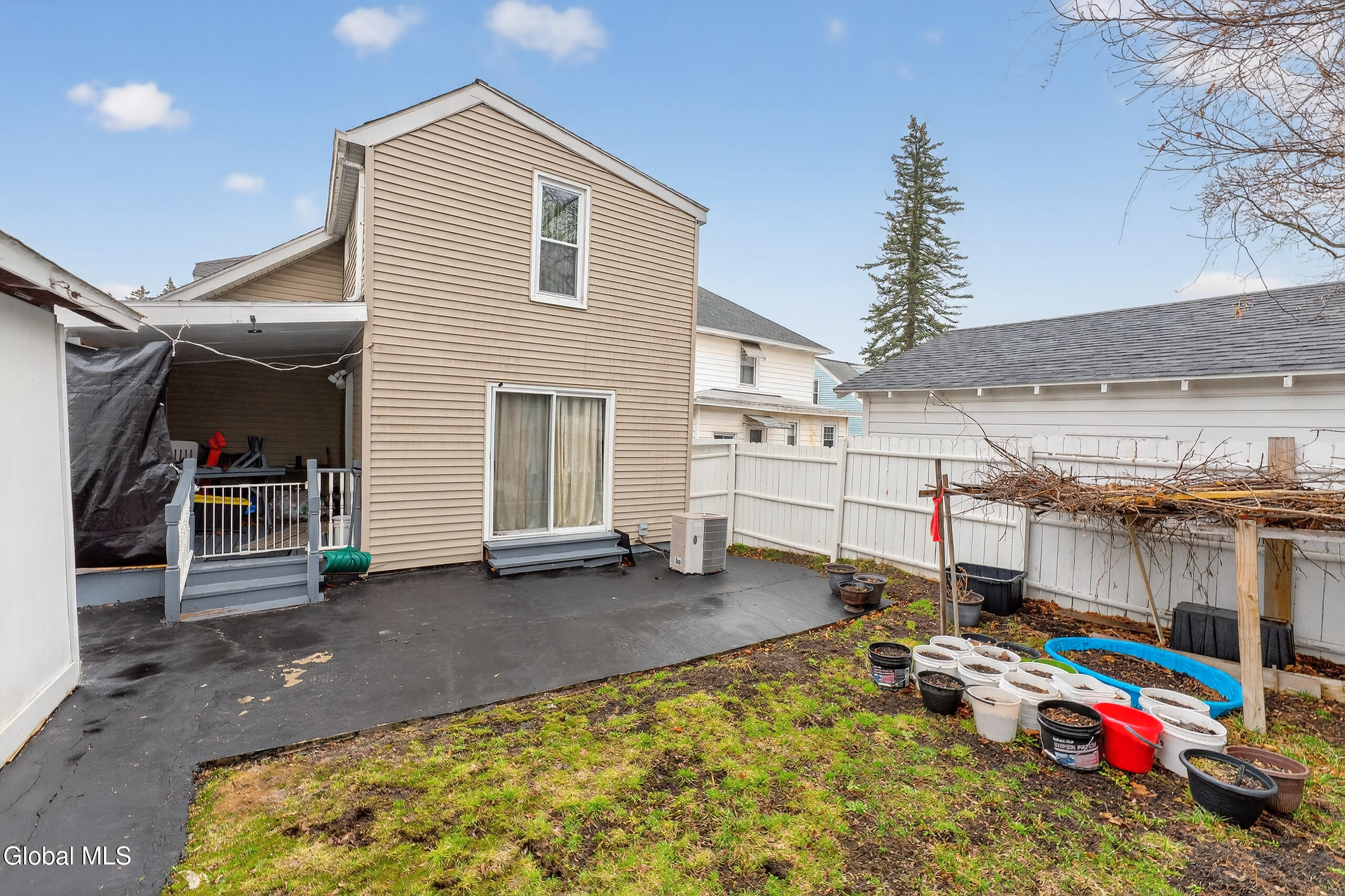 1064 Lexington Avenue Schenectady NY 12309