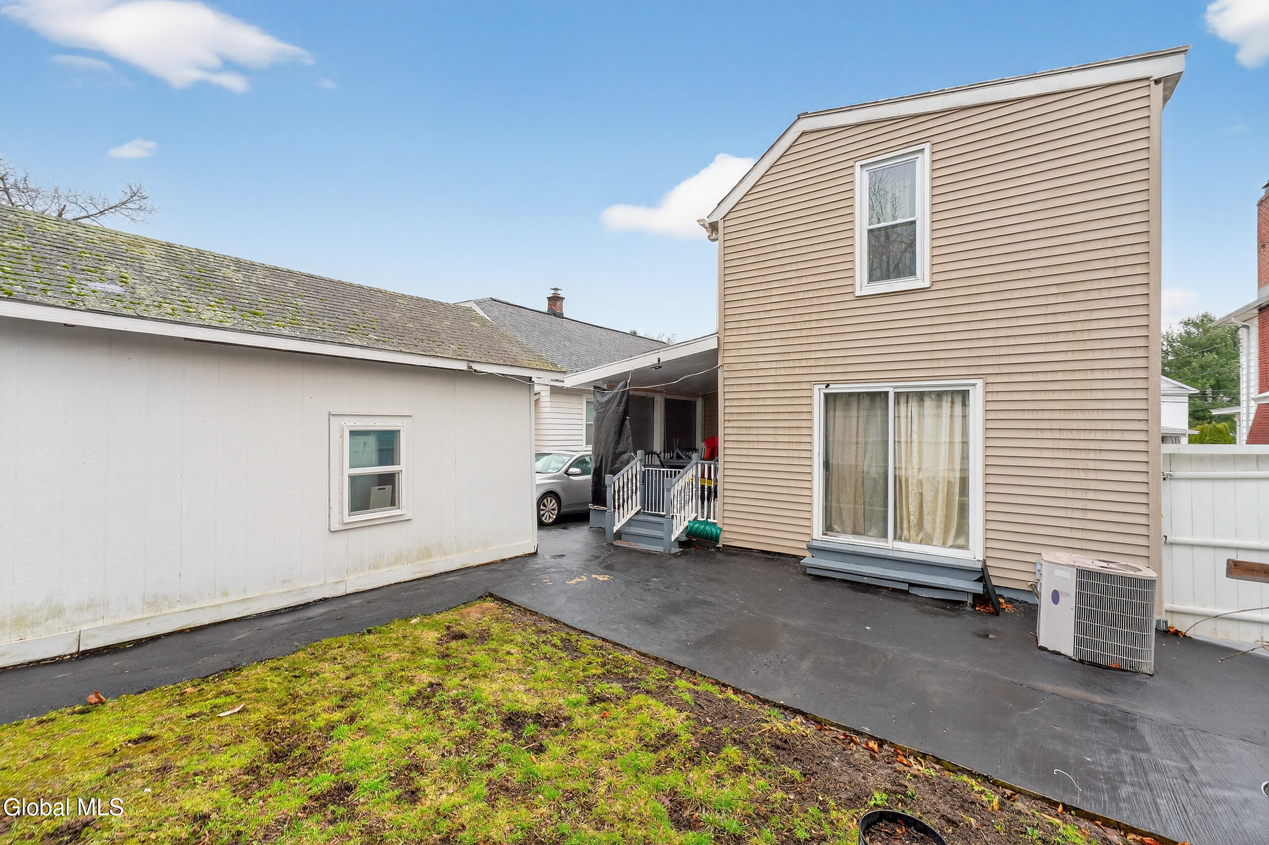 1064 Lexington Avenue Schenectady NY 12309