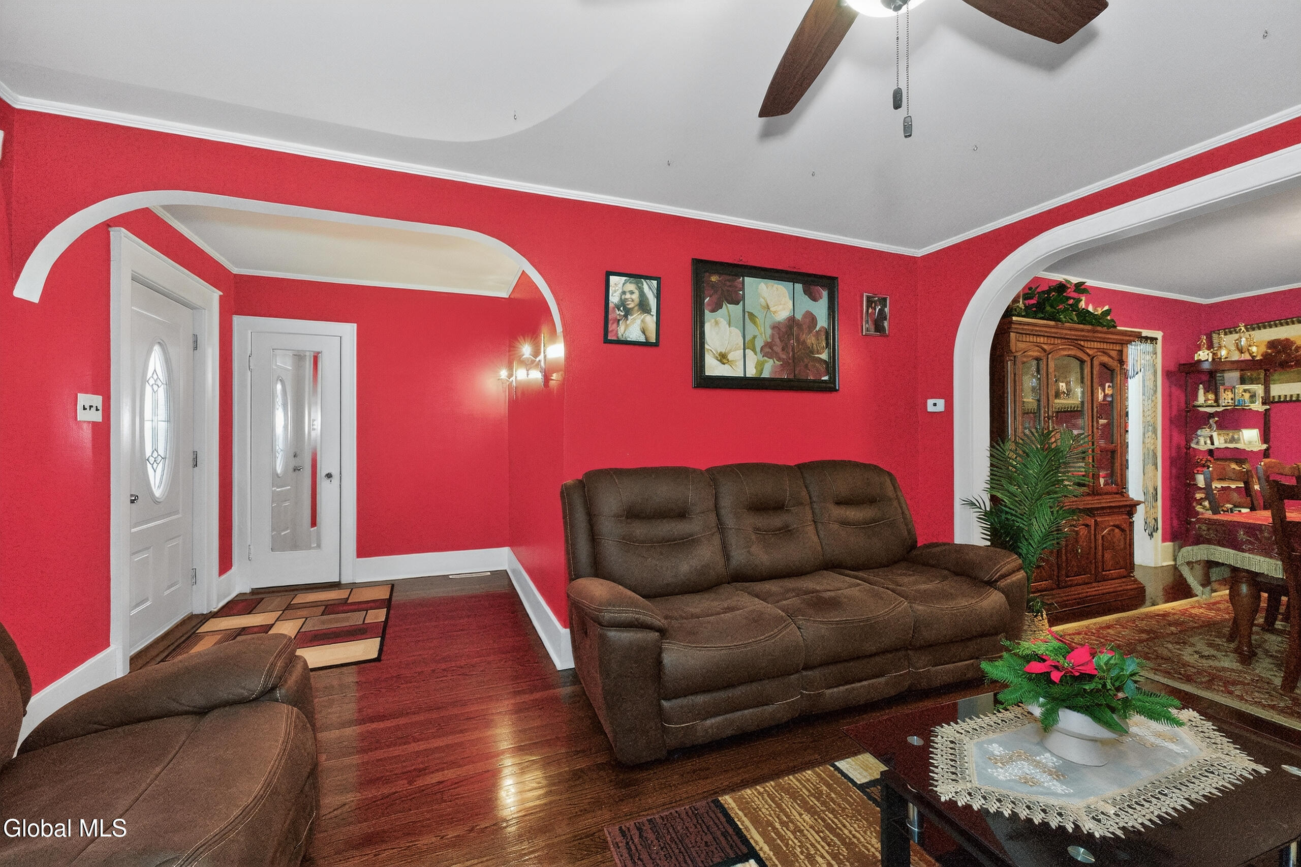 1064 Lexington Avenue Schenectady NY 12309