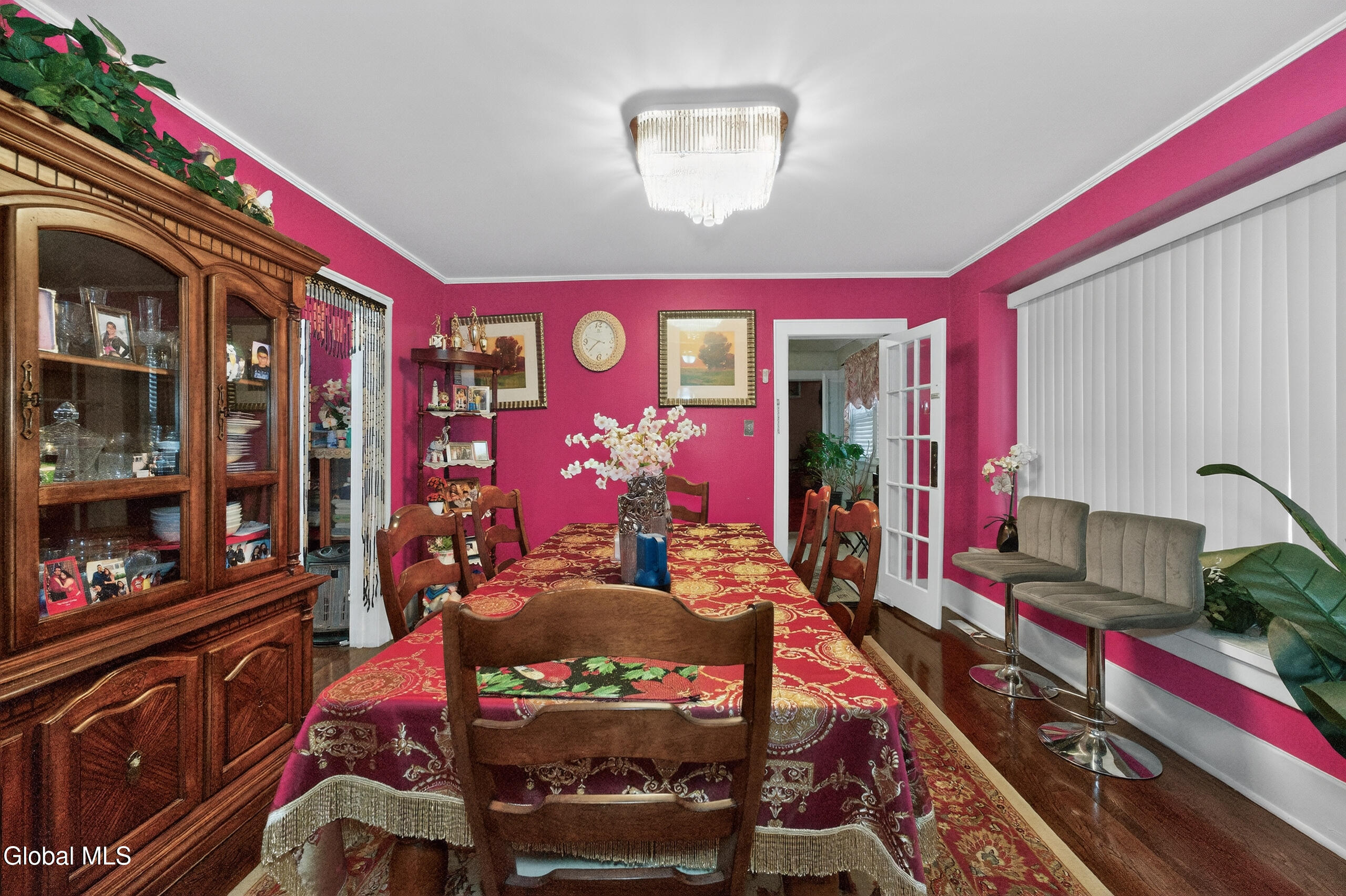 1064 Lexington Avenue Schenectady NY 12309