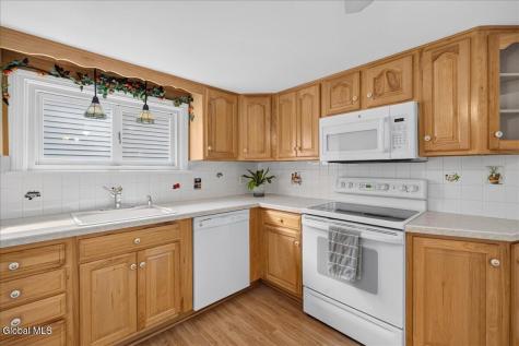 429 Delaware Avenue Schenectady NY 12306