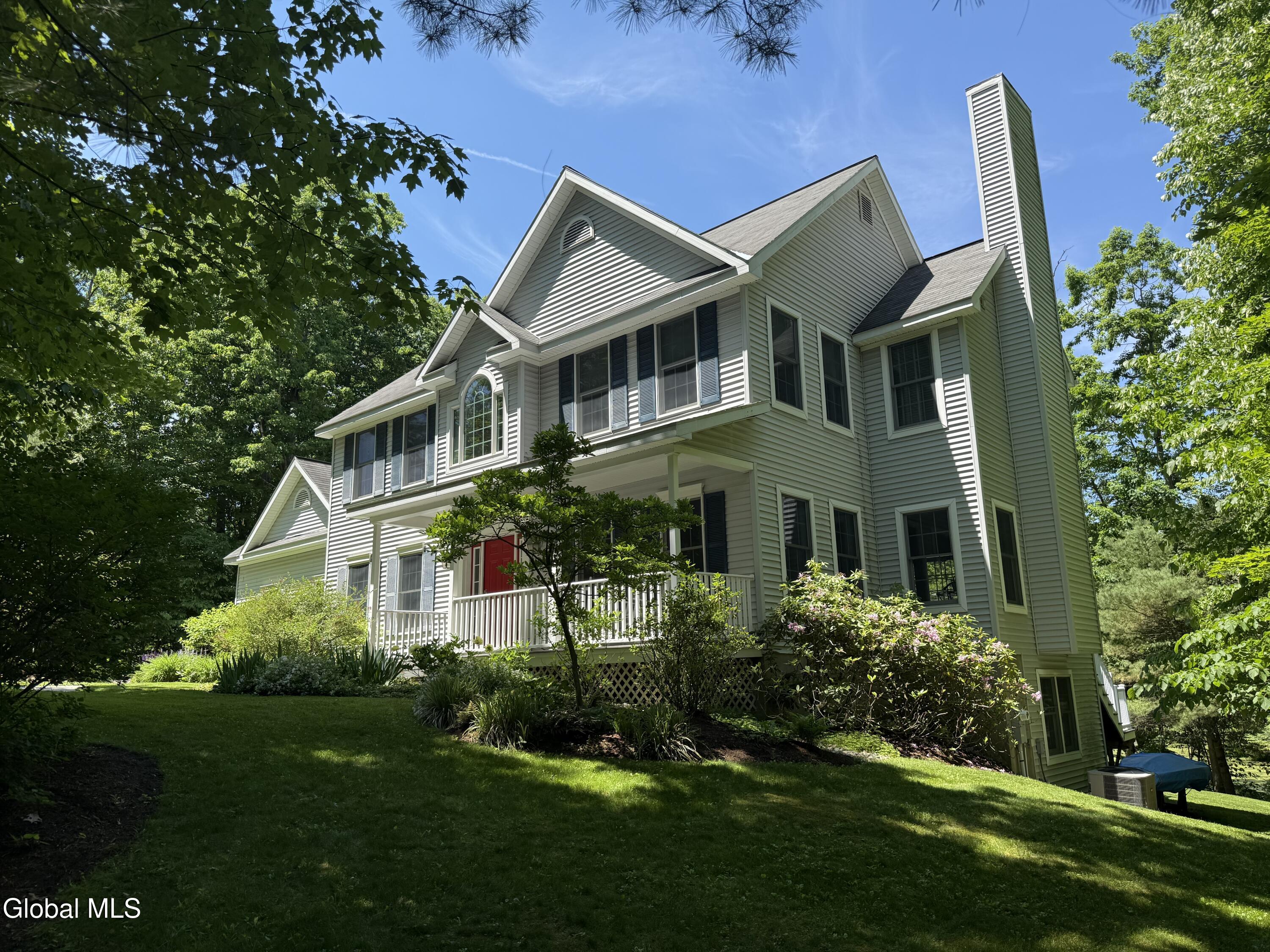 2 Marie Heights West Sand Lake NY 12196
