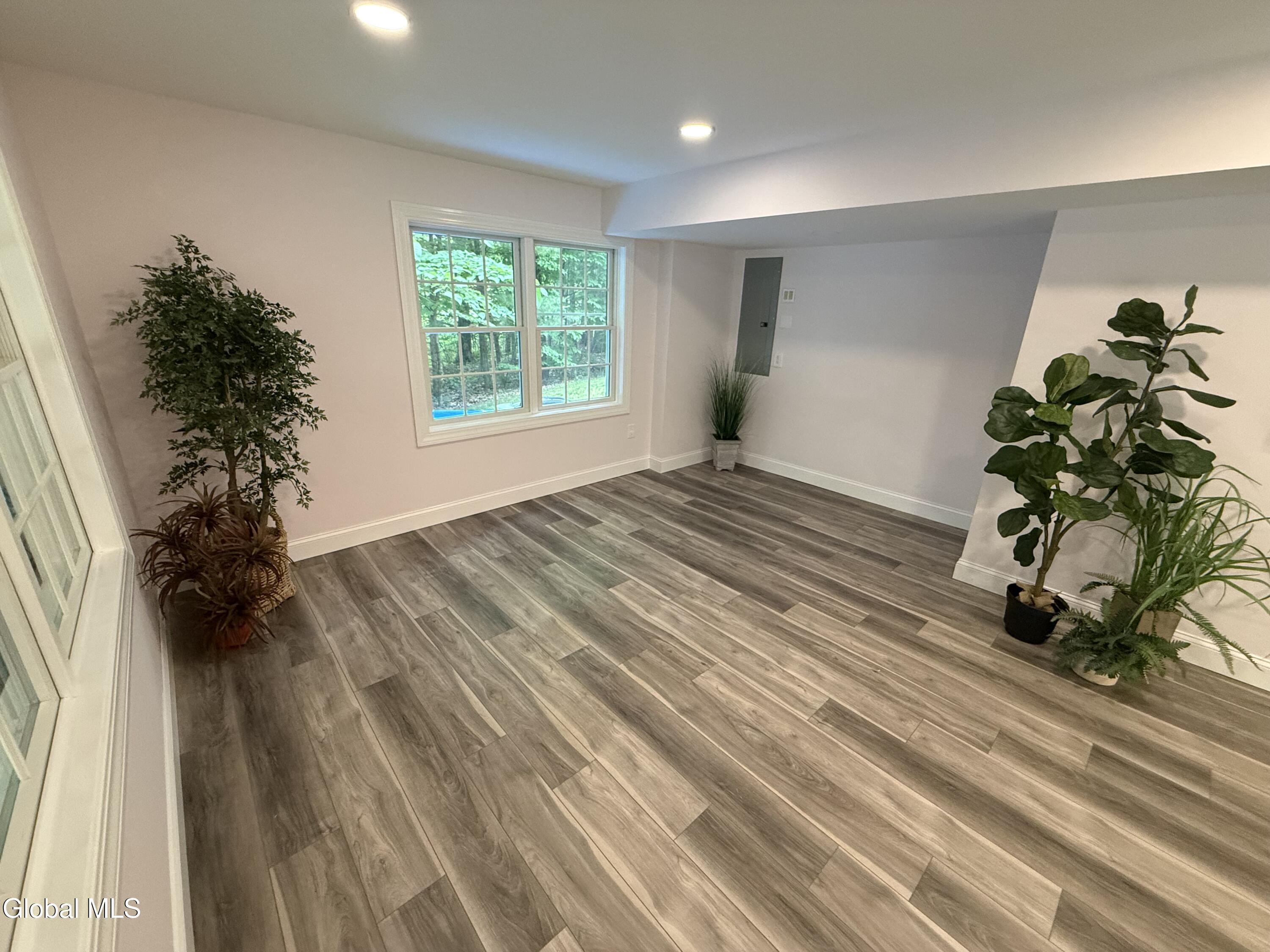 2 Marie Heights West Sand Lake NY 12196