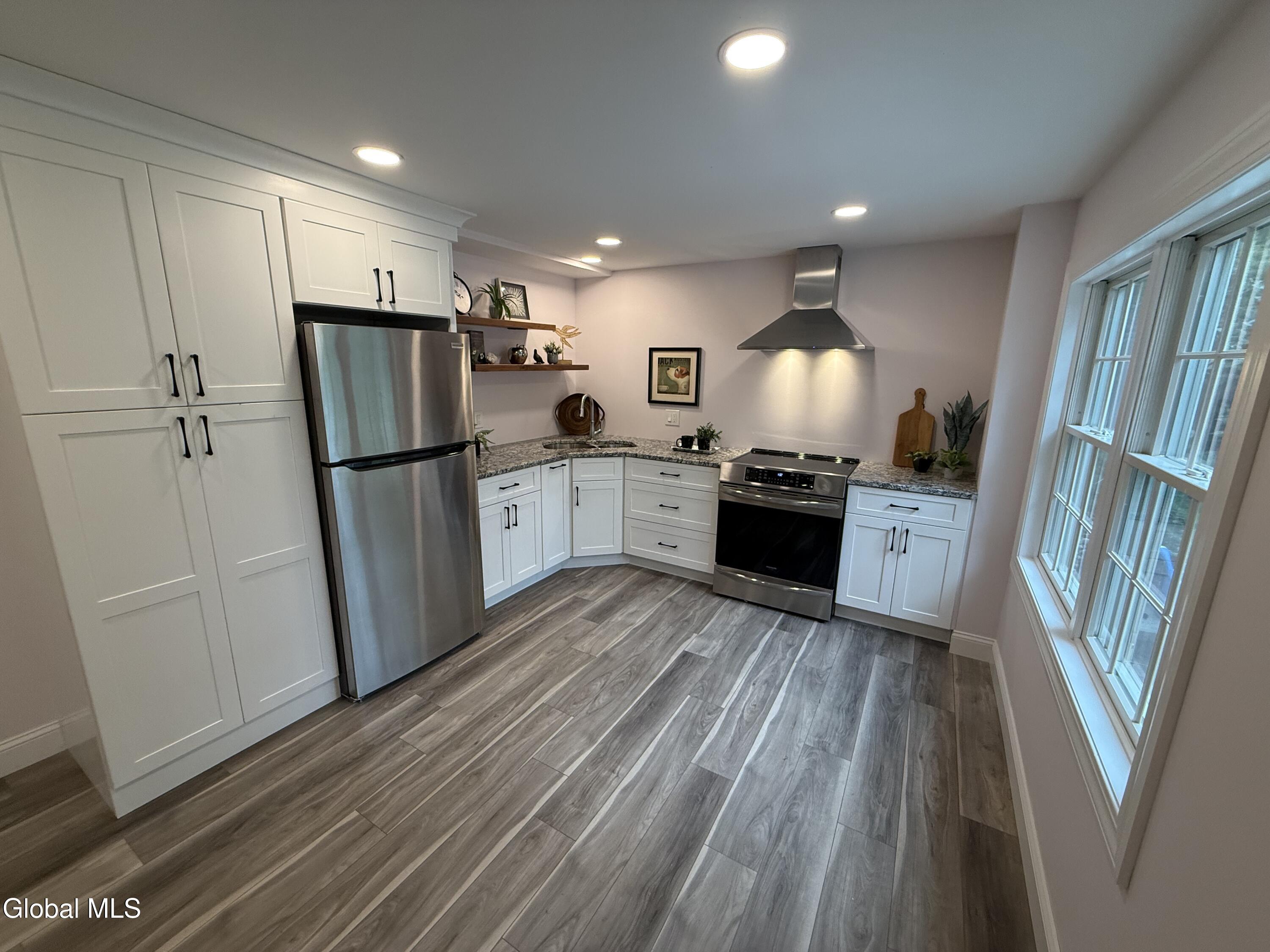 2 Marie Heights West Sand Lake NY 12196