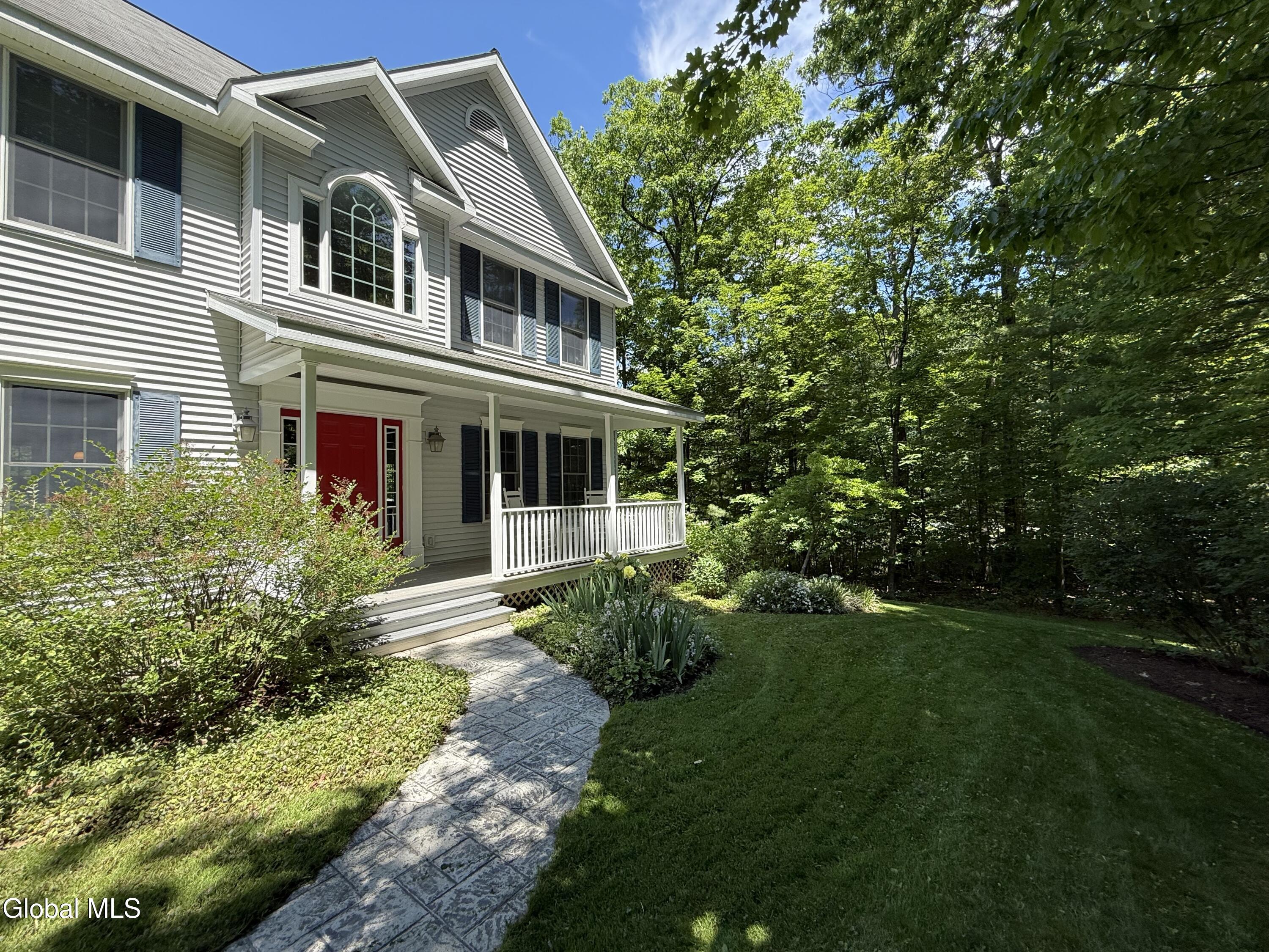 2 Marie Heights West Sand Lake NY 12196
