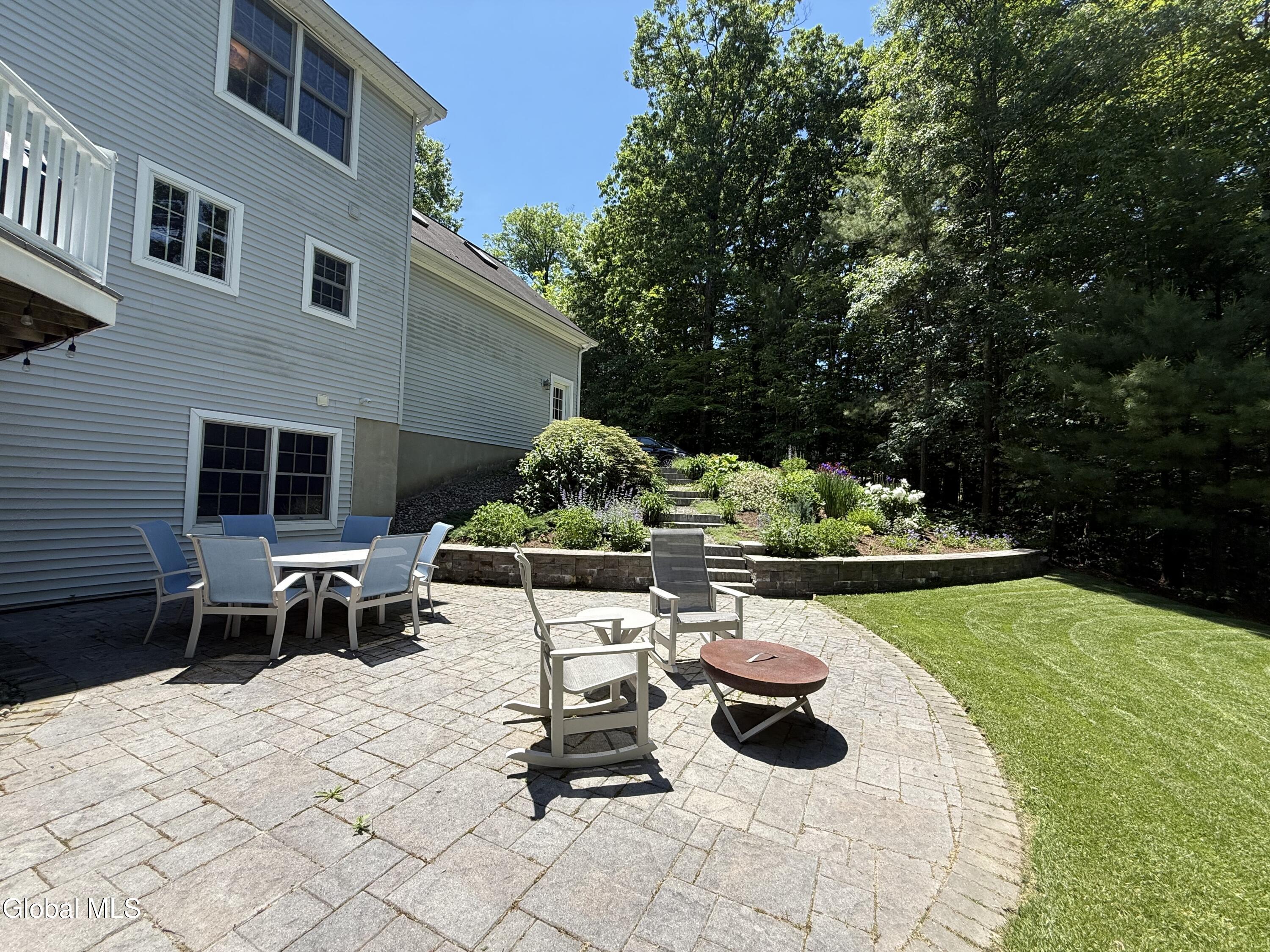 2 Marie Heights West Sand Lake NY 12196