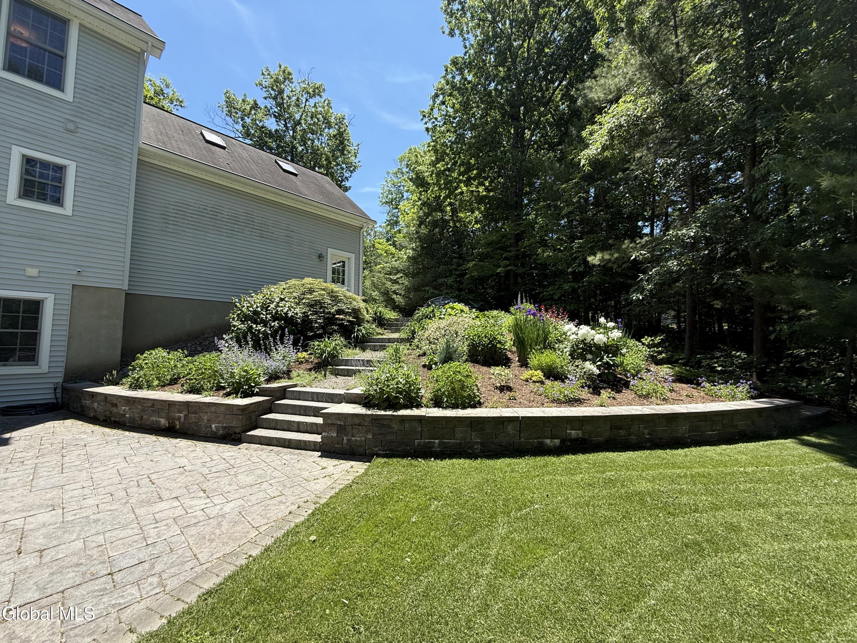 2 Marie Heights West Sand Lake NY 12196
