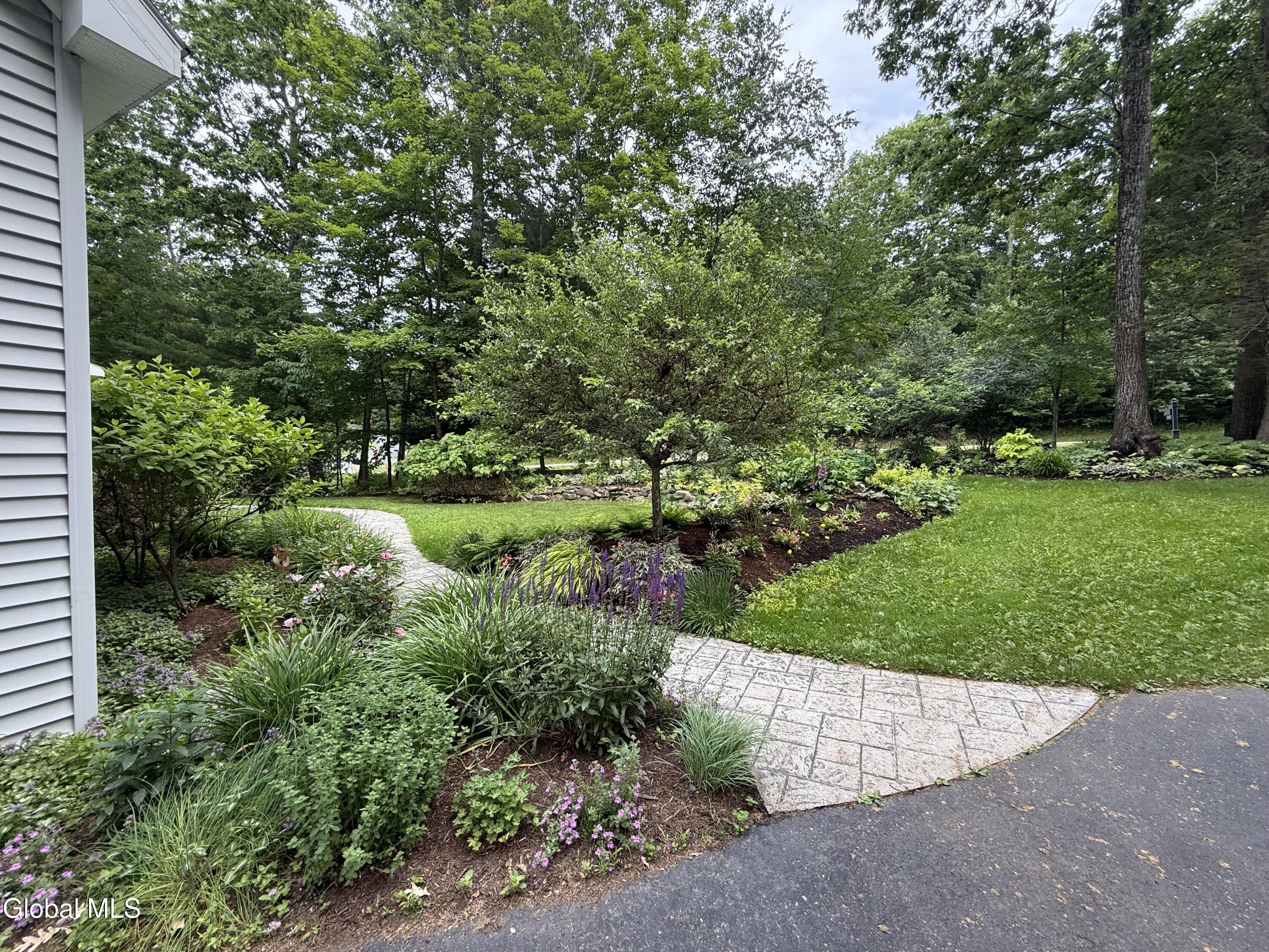 2 Marie Heights West Sand Lake NY 12196
