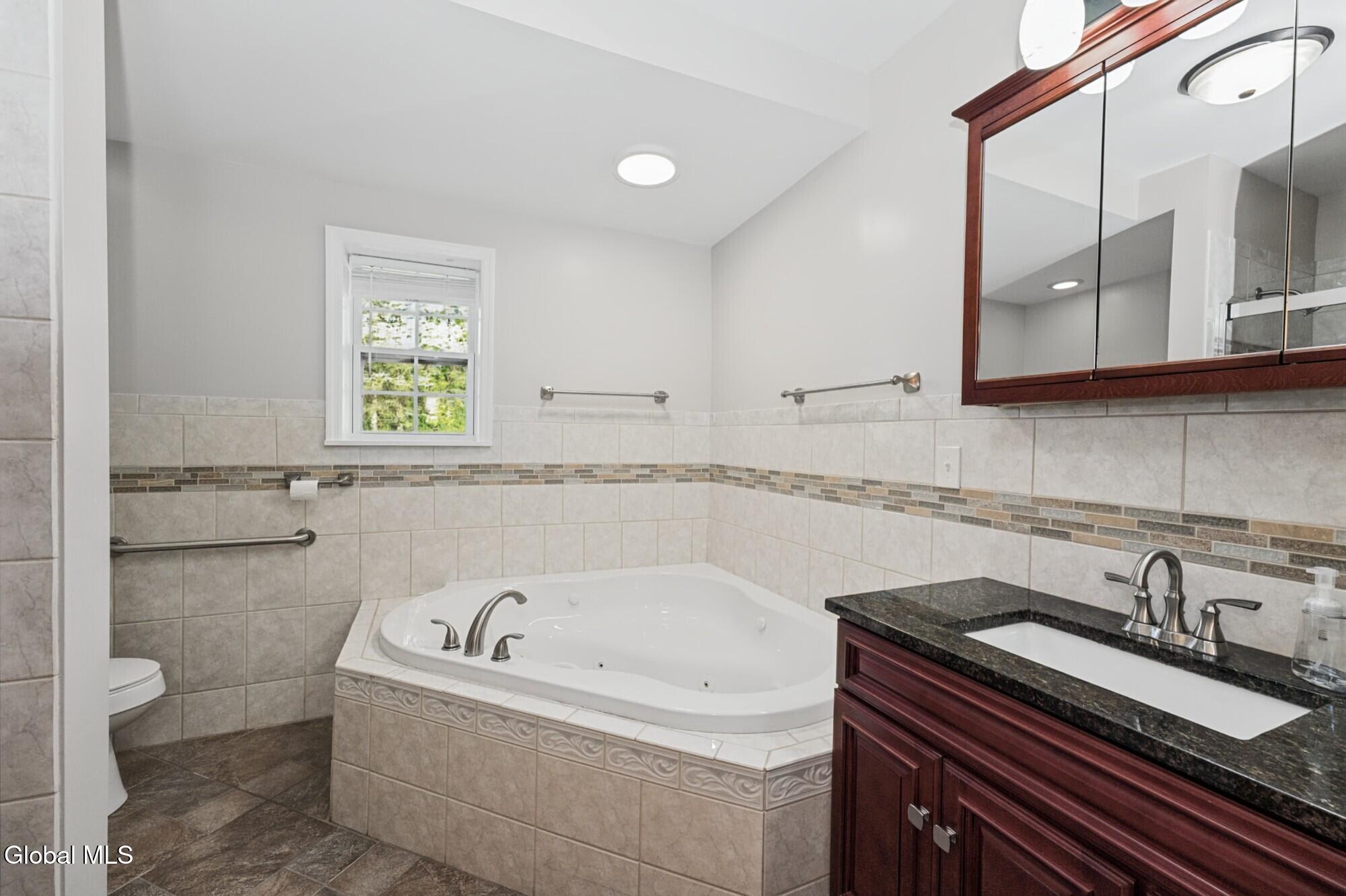 21 Teal Road Averill Park NY 12018