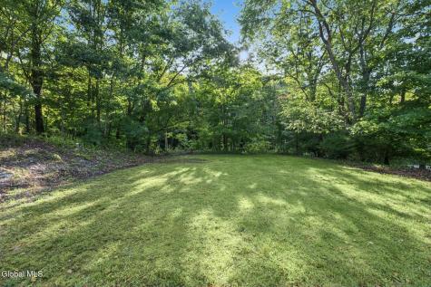 21 Teal Road Averill Park NY 12018