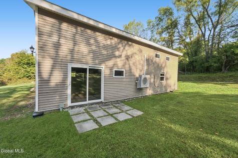 21 Teal Road Averill Park NY 12018
