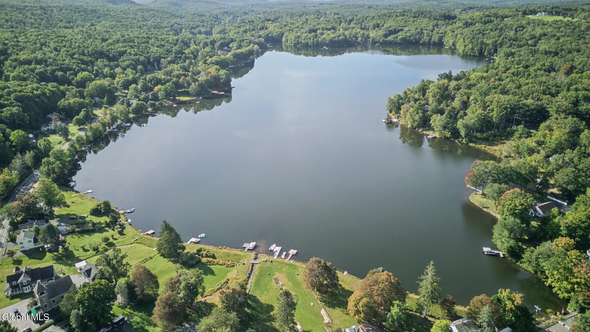 21 Teal Road Averill Park NY 12018