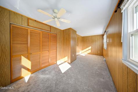 11 Amelia Drive Schenectady NY 12309