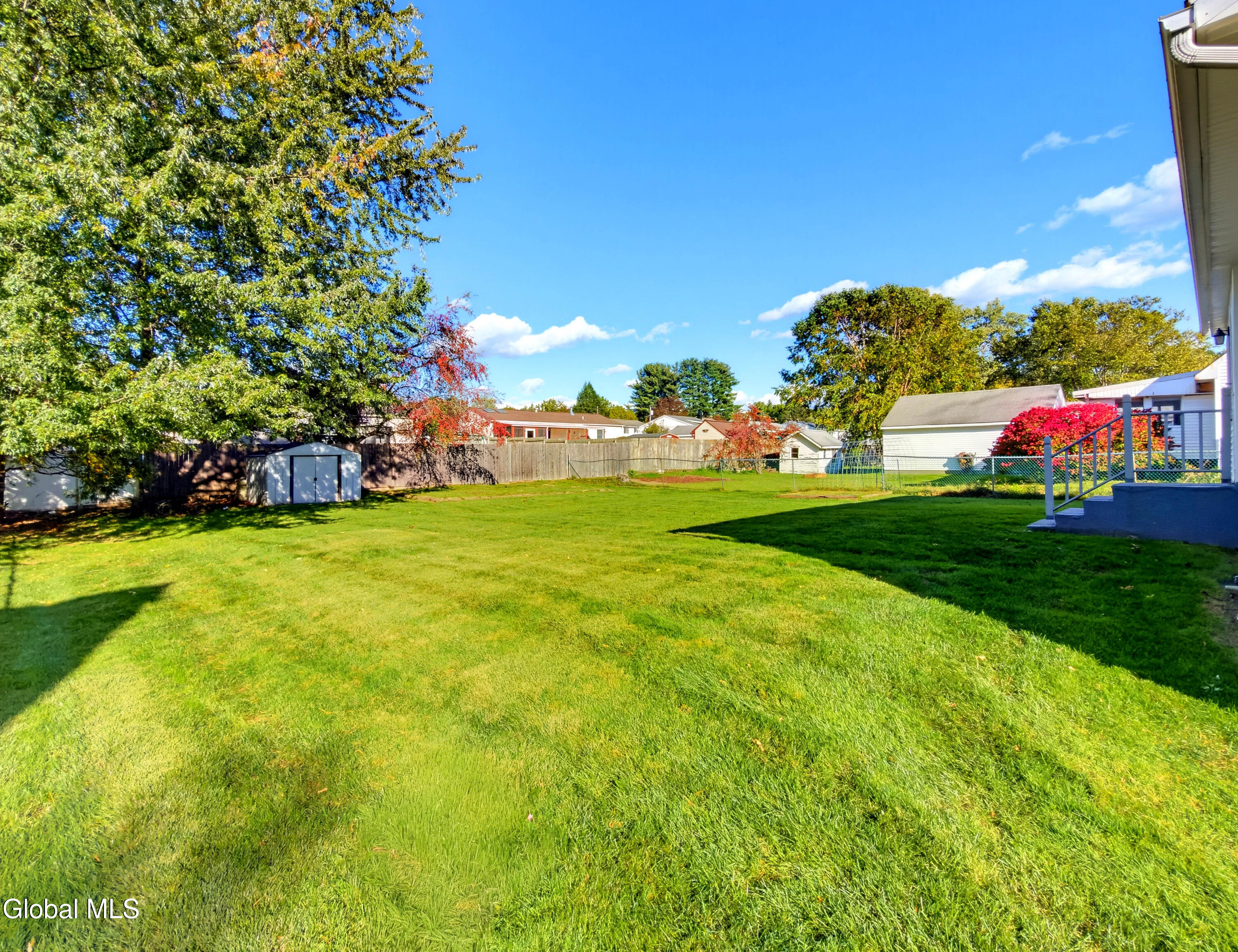11 Amelia Drive Schenectady NY 12309