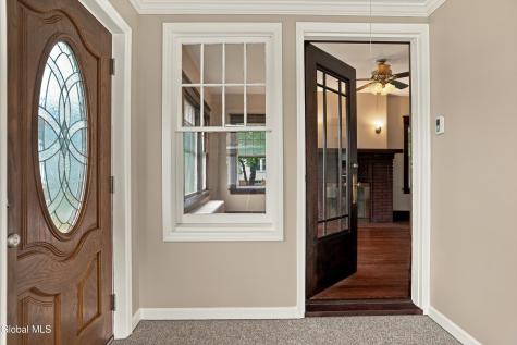 20 Cromer Avenue Schenectady NY 12304