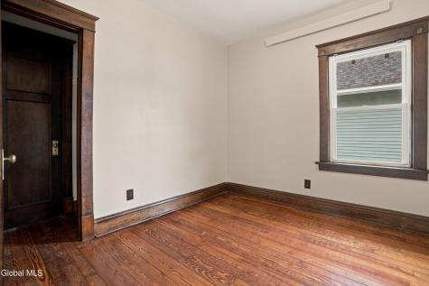 20 Cromer Avenue Schenectady NY 12304