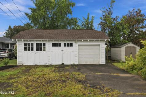 20 Cromer Avenue Schenectady NY 12304