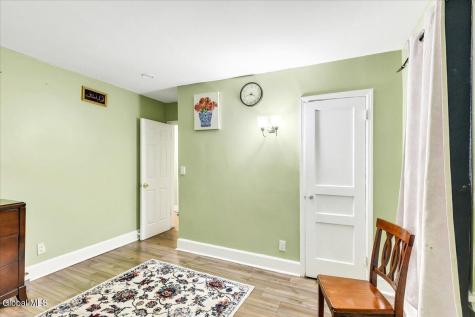 126 Osborne Road Colonie NY 12205