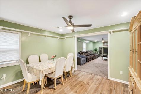 126 Osborne Road Colonie NY 12205