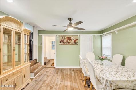126 Osborne Road Colonie NY 12205