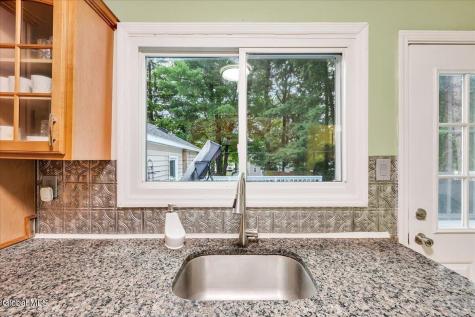 126 Osborne Road Colonie NY 12205