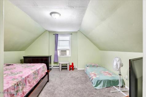126 Osborne Road Colonie NY 12205