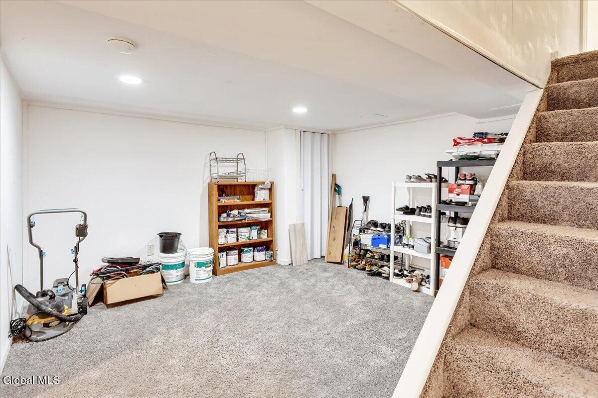 126 Osborne Road Colonie NY 12205