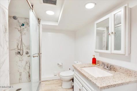 126 Osborne Road Colonie NY 12205