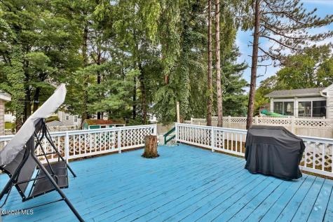 126 Osborne Road Colonie NY 12205