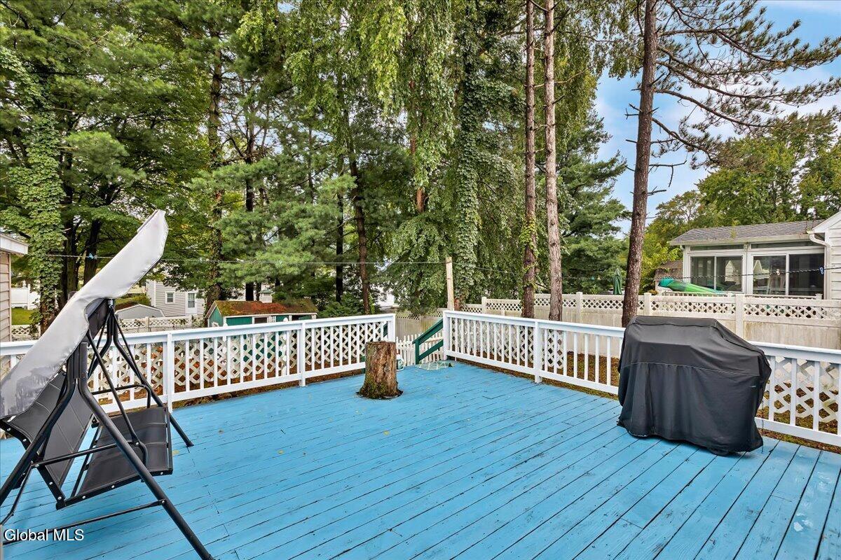 126 Osborne Road Colonie NY 12205