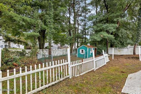 126 Osborne Road Colonie NY 12205