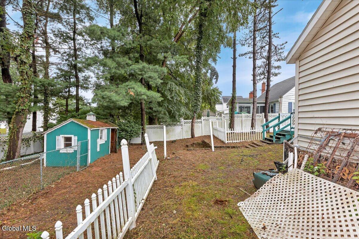 126 Osborne Road Colonie NY 12205