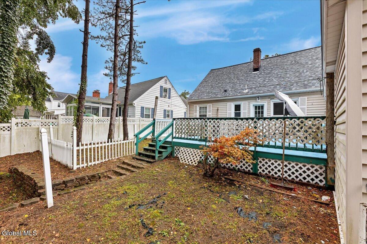 126 Osborne Road Colonie NY 12205