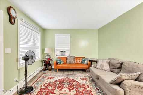 126 Osborne Road Colonie NY 12205