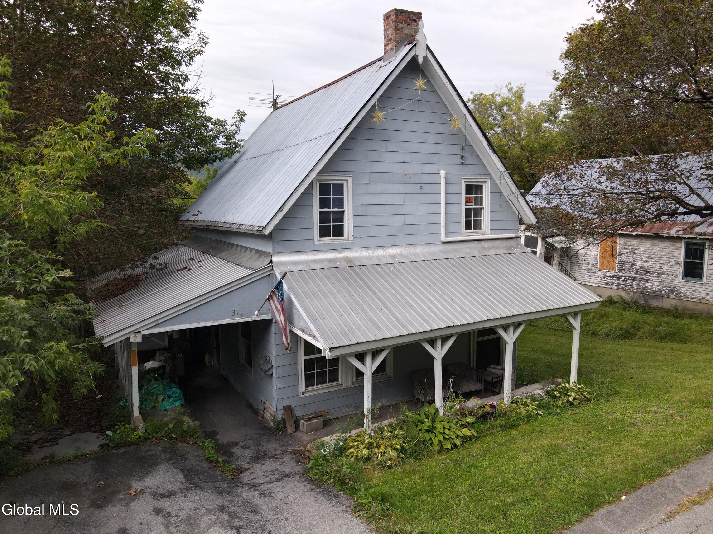 31 Mountain Street Whitehall NY 12887