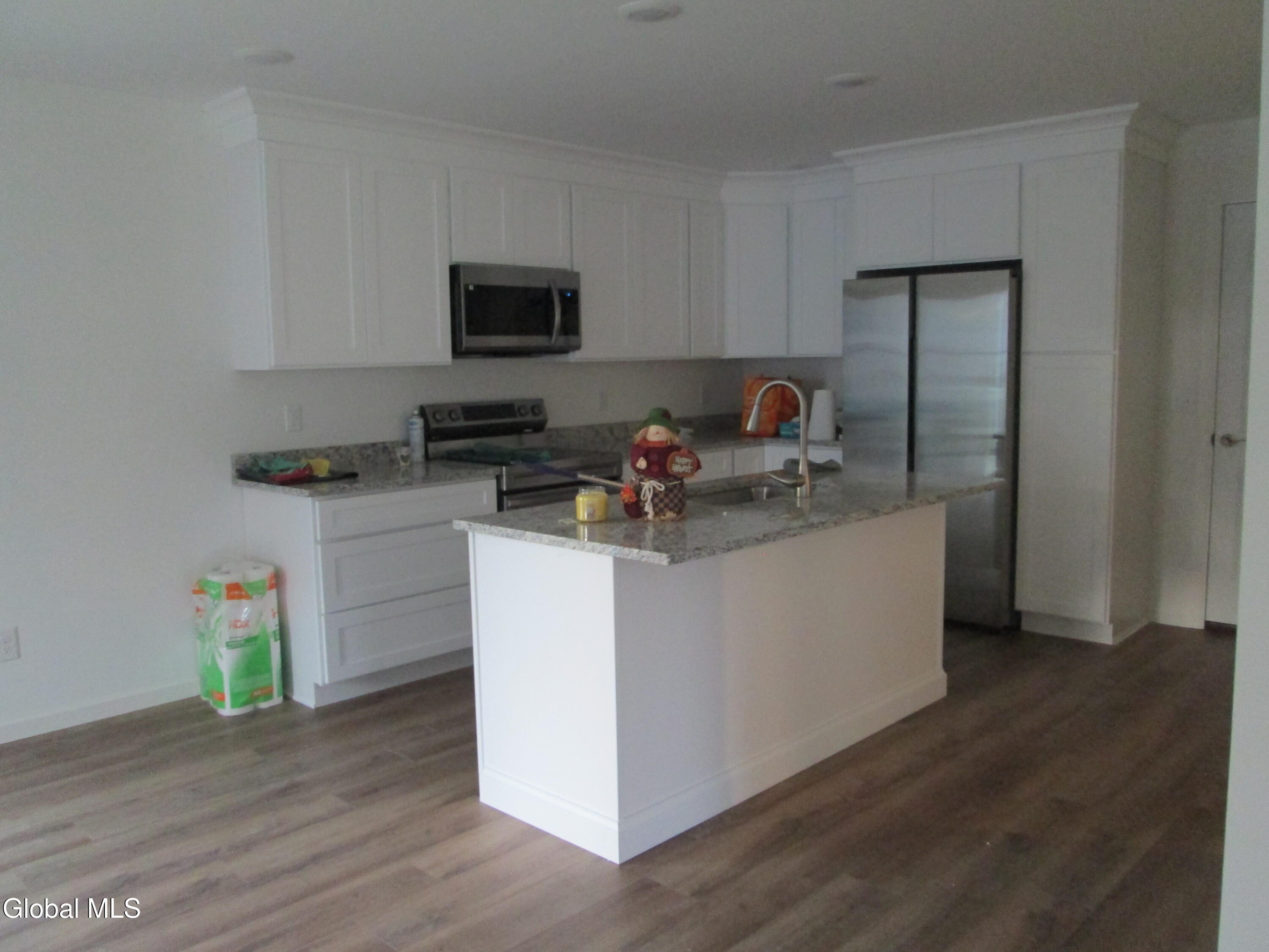 806 County Road 106 Broadalbin NY 12025