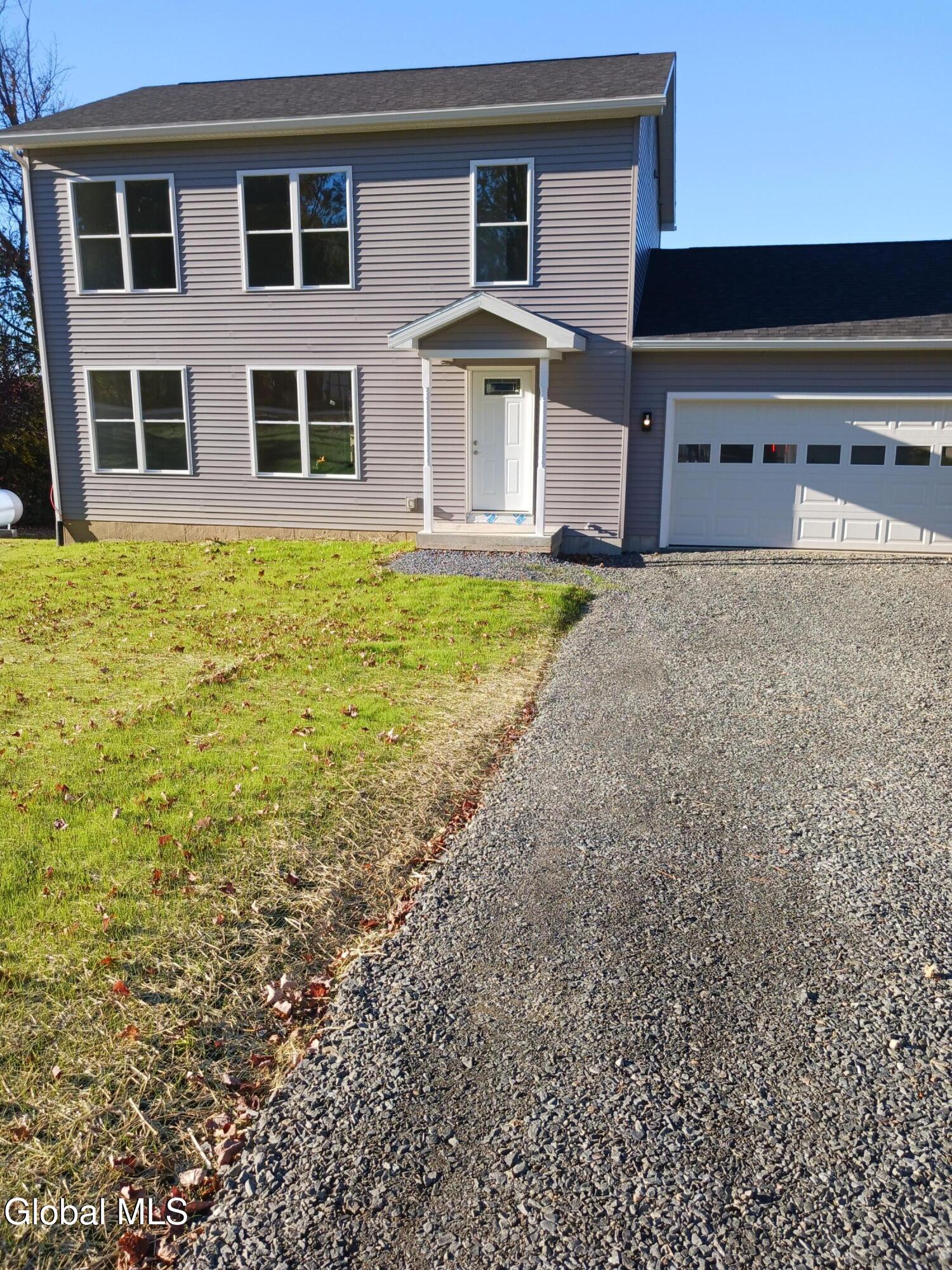 806 County Road 106 Broadalbin NY 12025