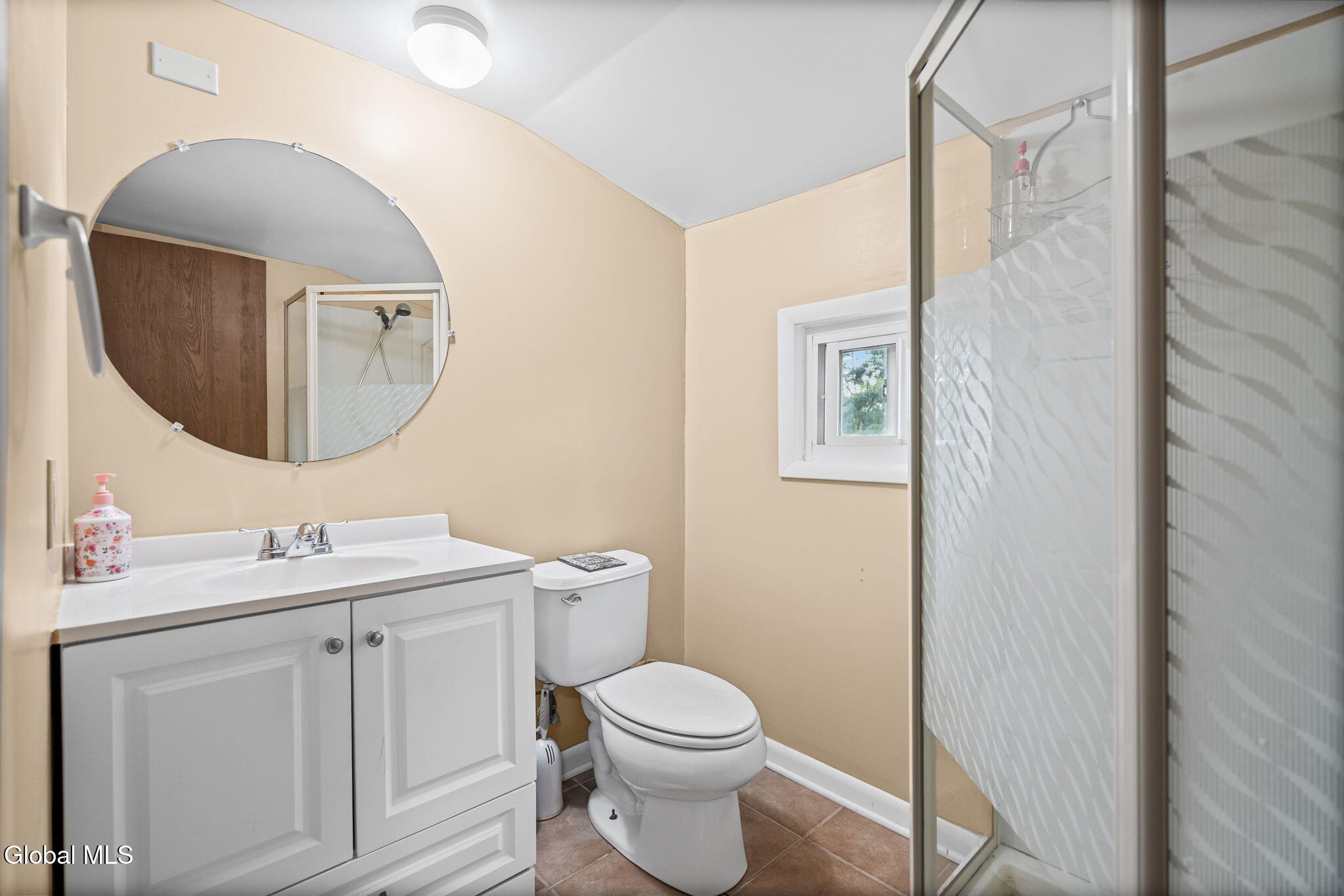 24 Glenwood Road Troy NY 12180