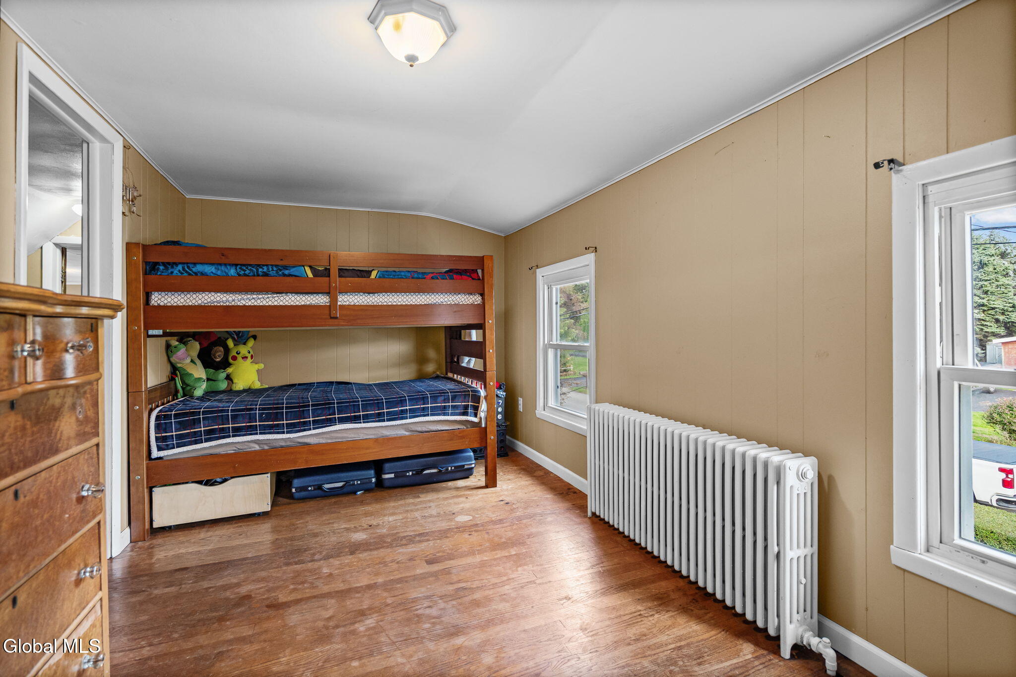 24 Glenwood Road Troy NY 12180