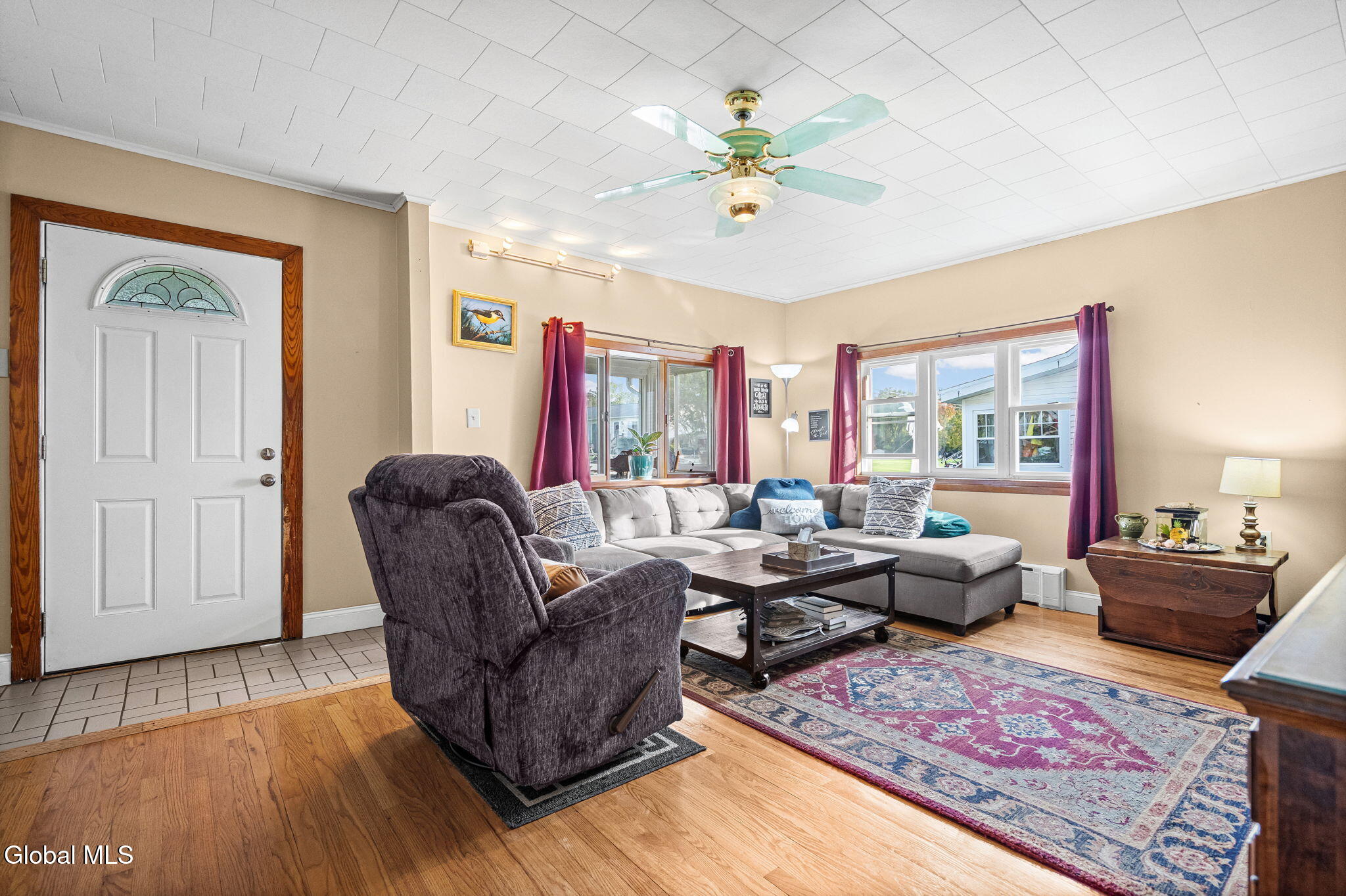 24 Glenwood Road Troy NY 12180