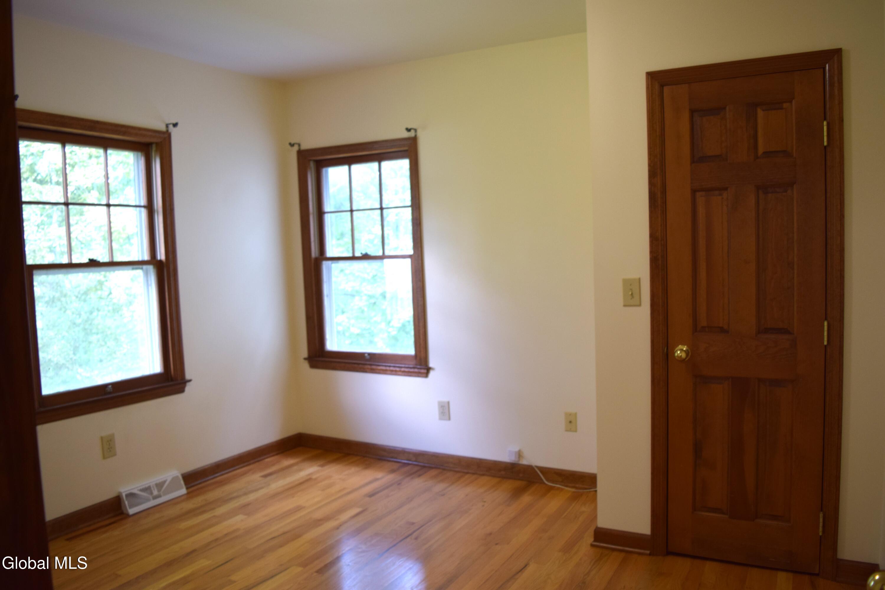 4 Ten Broeck Street Delmar NY 12054