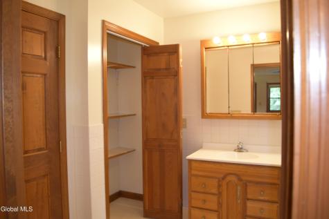 4 Ten Broeck Street Delmar NY 12054