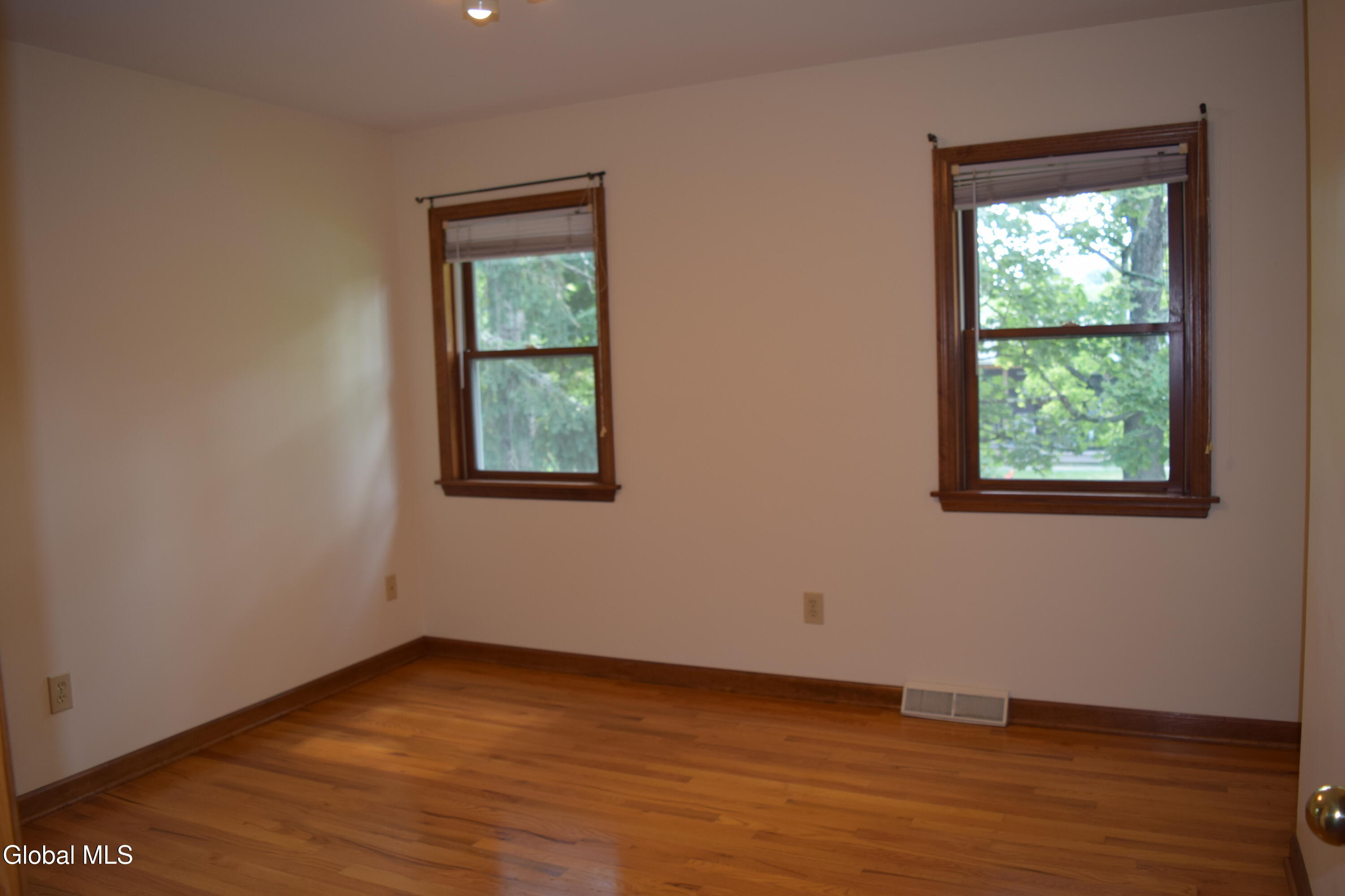 4 Ten Broeck Street Delmar NY 12054