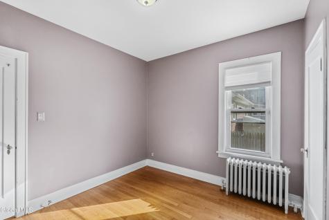 22 Marwill Street Albany NY 12209