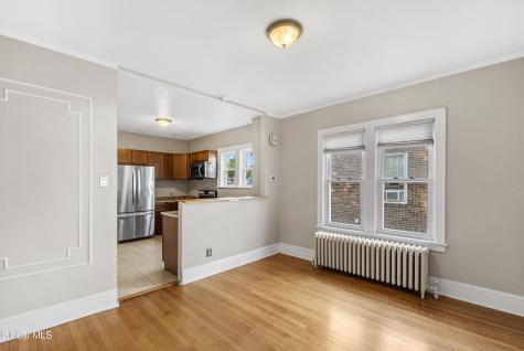 22 Marwill Street Albany NY 12209