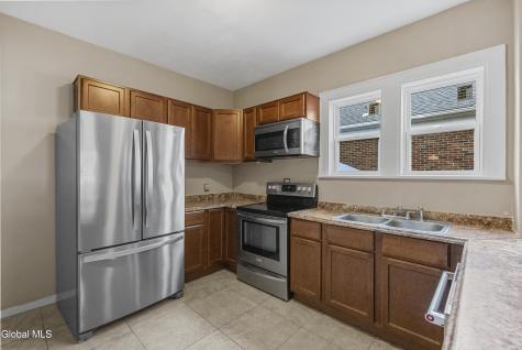 22 Marwill Street Albany NY 12209